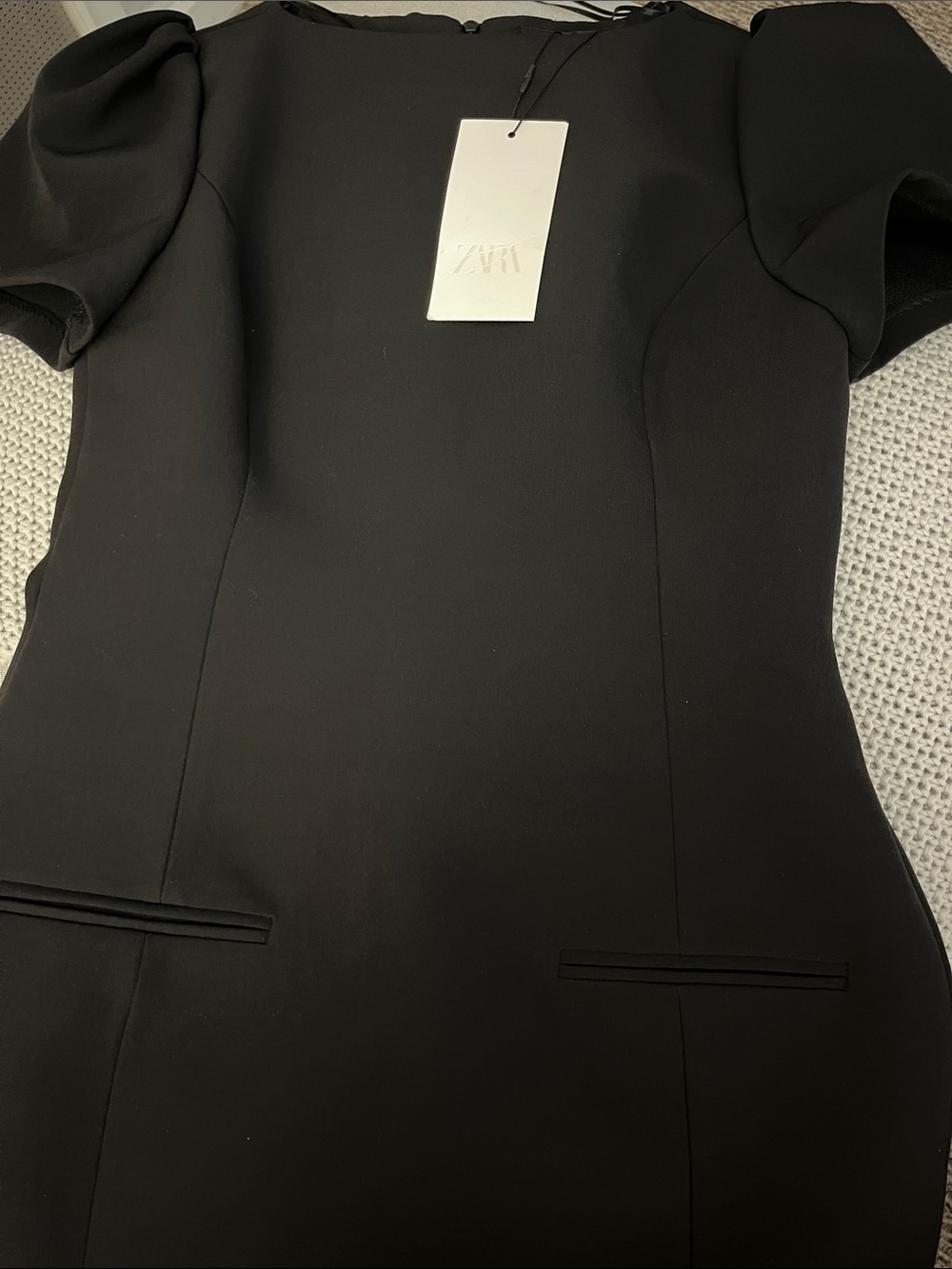 Zara Short Pleated Pocket Dress - Picture 12 of 13